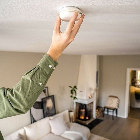 Palovaroitin Langat. Housegard 1P Sa703 10V Paristo [7113569] |