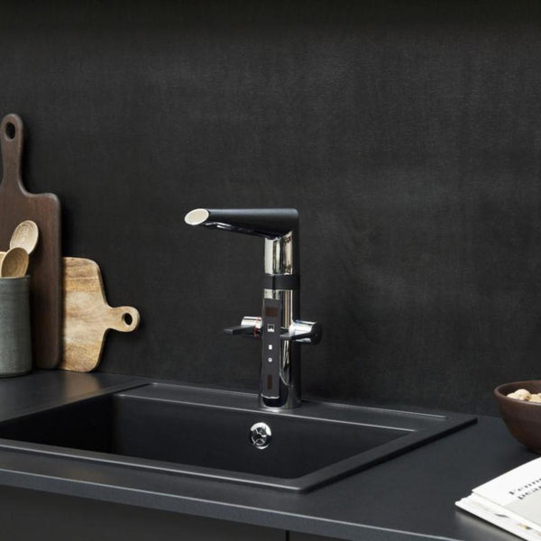 Kitchen faucet Oras Optima 2722F with digital temperature display 