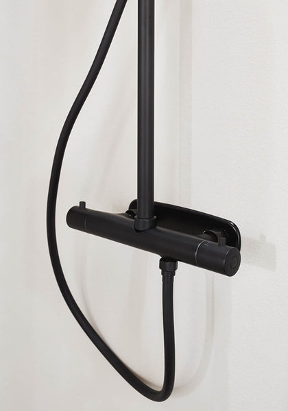 Sadesuihkusetti Noro Studio Ø200 mm sadesuihkupäällä musta [310103]